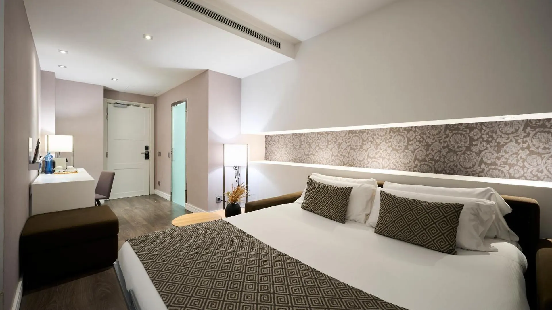 Catalonia Magdalenes Hotel Barcelona
