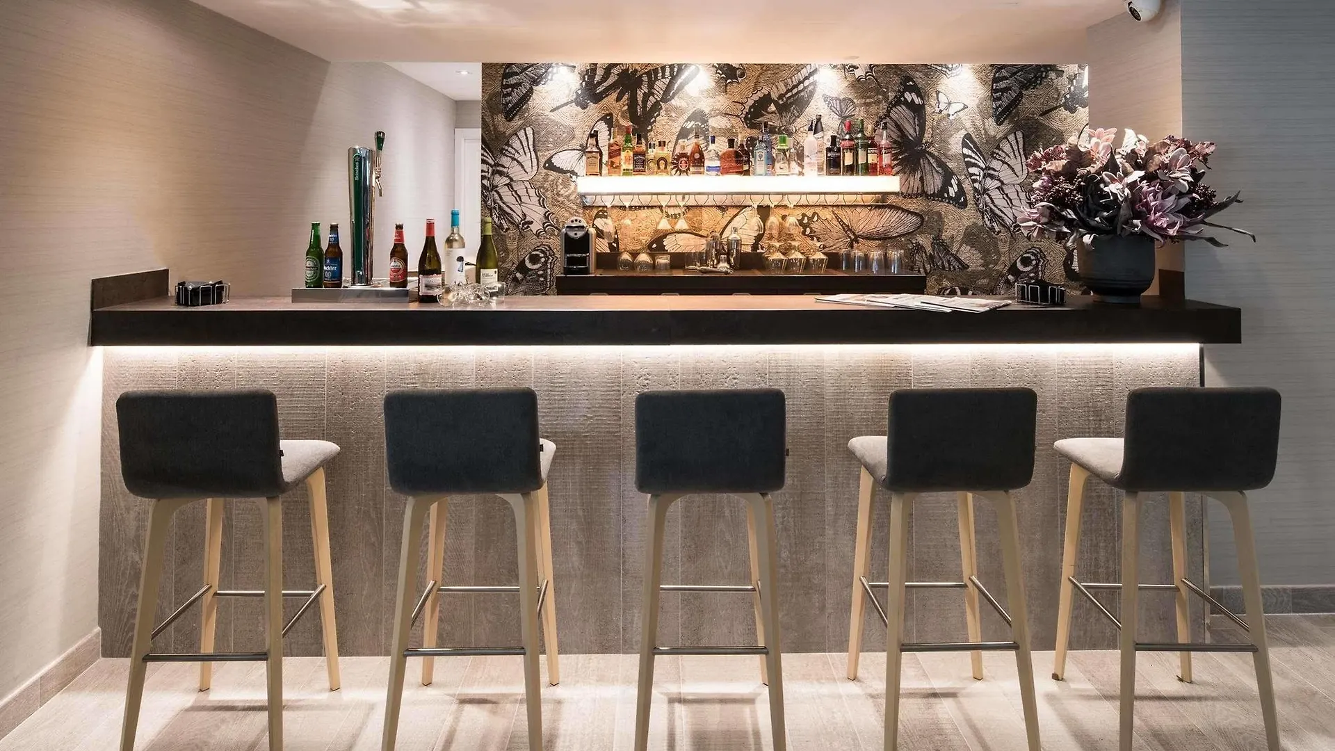 Catalonia Magdalenes Hotel Barcelona