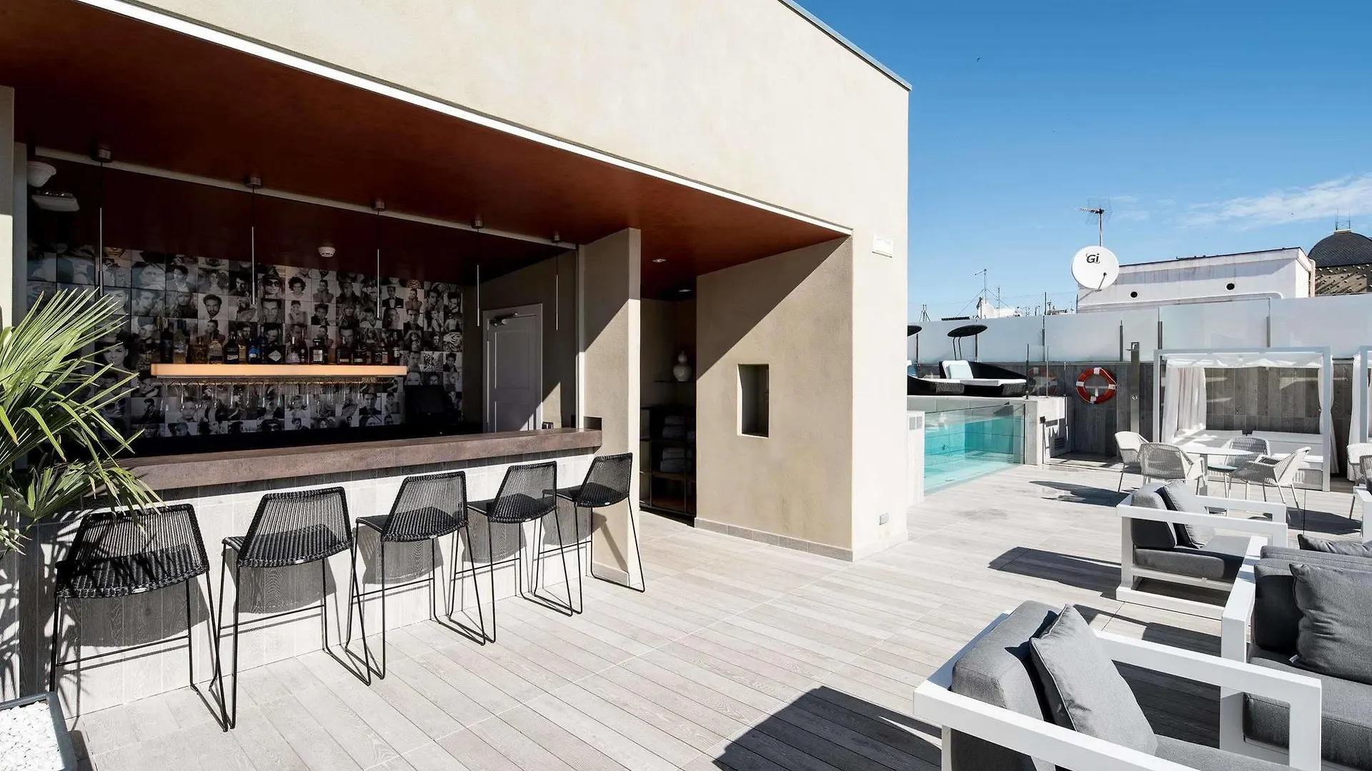 Catalonia Magdalenes Hotel Barcelona